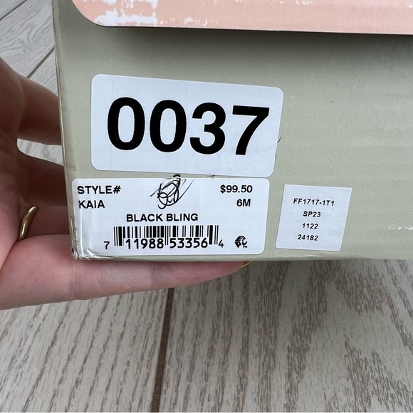 Thalia Sodi Women's Kaia Bling Gem Pointed-Toe Pumps 6M Black $100 - Picture 10 of 10